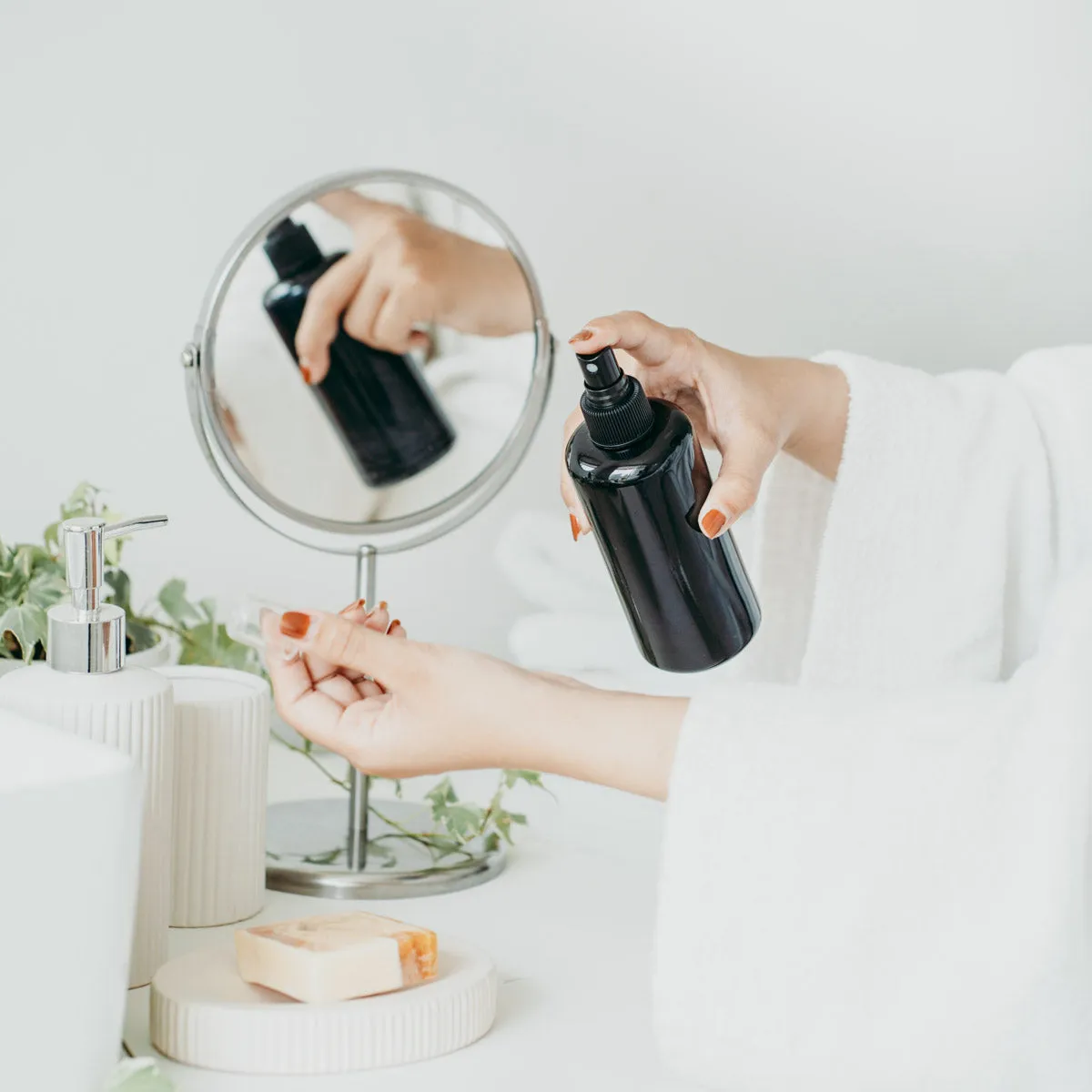 200 ml Glass Fine Mist Spray Bottle