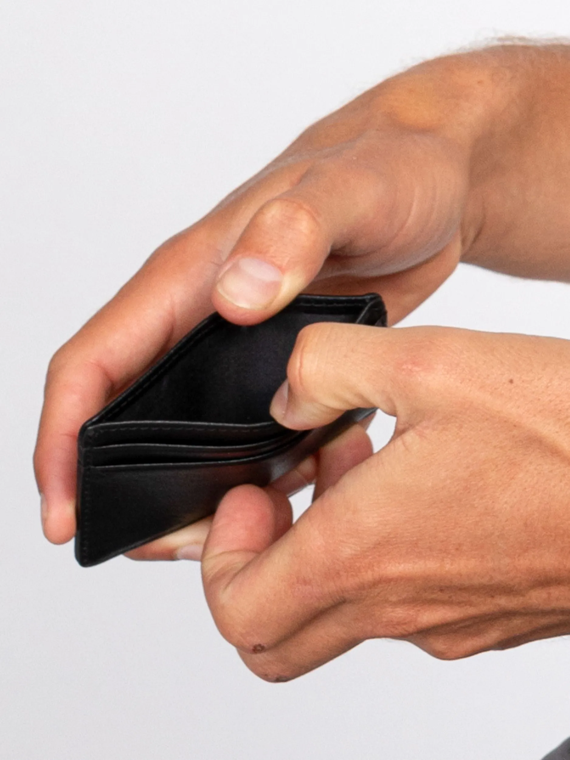 ACE LEATHER CARD HOLDER