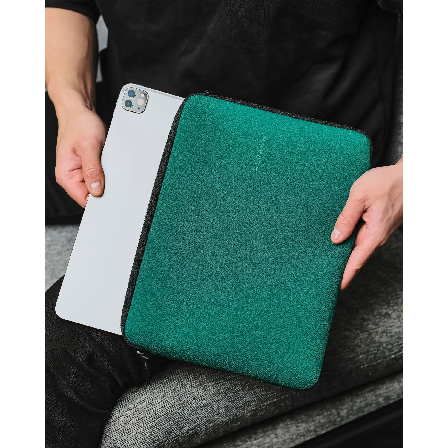 ALPAKA Slim Tablet Sleeve 12.9"