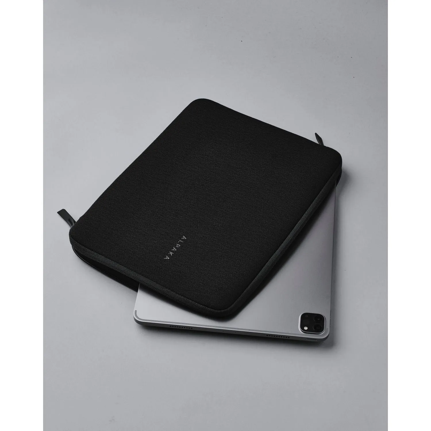 ALPAKA Slim Tablet Sleeve 12.9"
