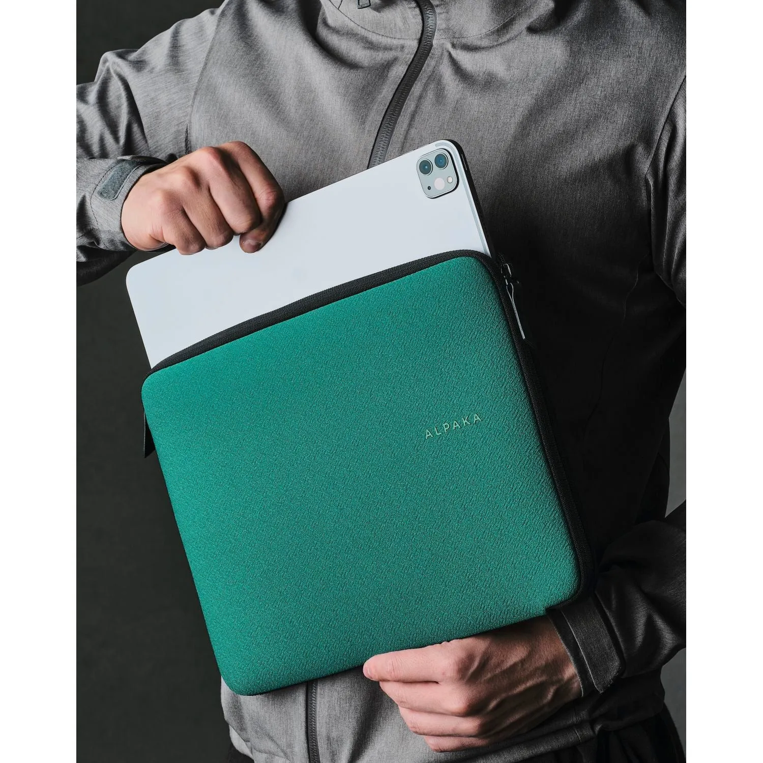ALPAKA Slim Tablet Sleeve 12.9"