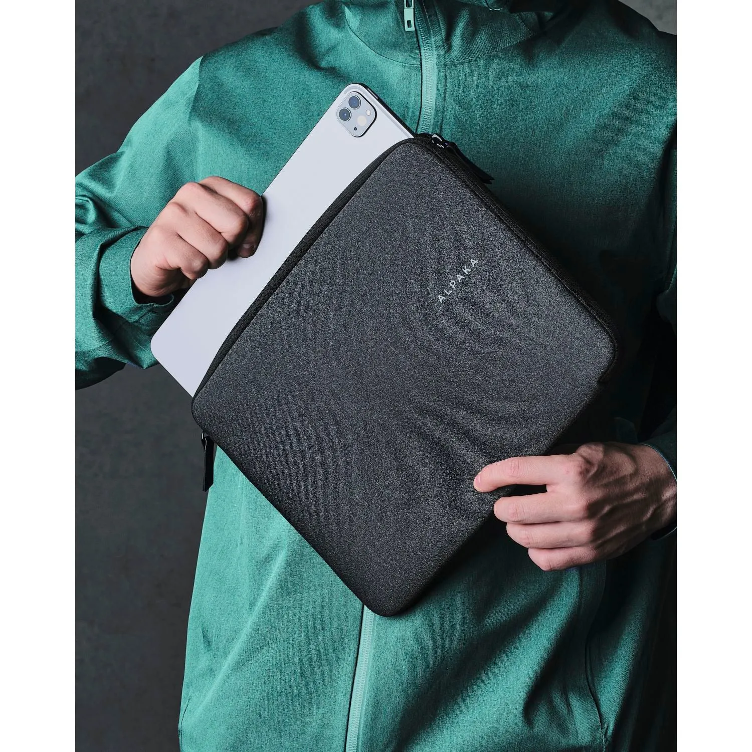ALPAKA Slim Tablet Sleeve 12.9"