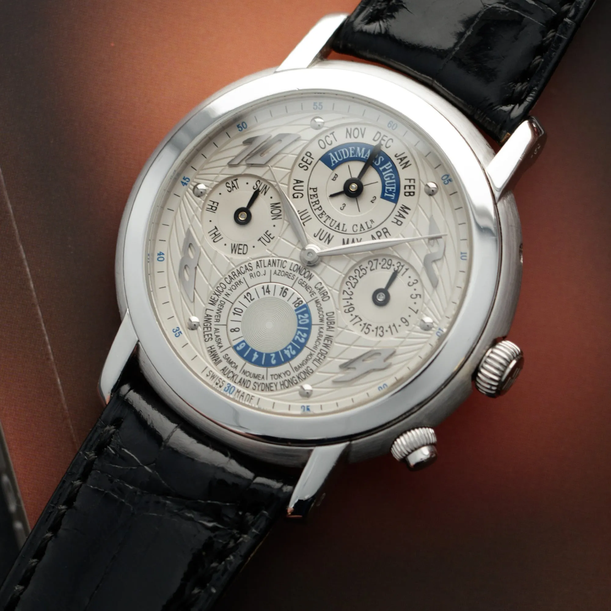 Audemars Piguet White Gold Quantieme Perpetual Metropolis, Anniversary Edition