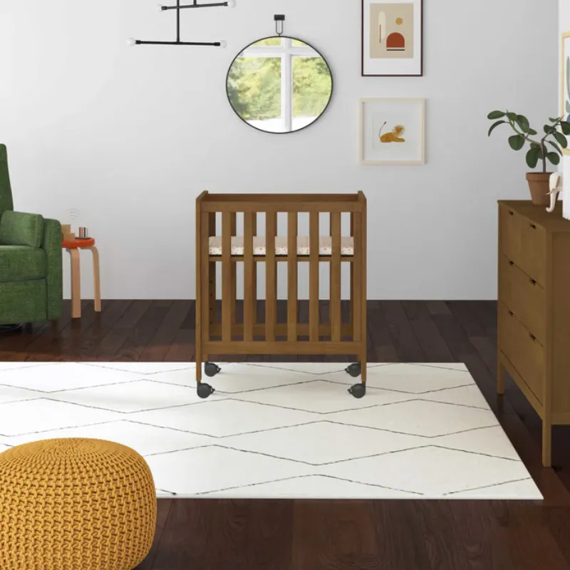 Colby GROW 6-in-1 Convertible Bassinet to Crib