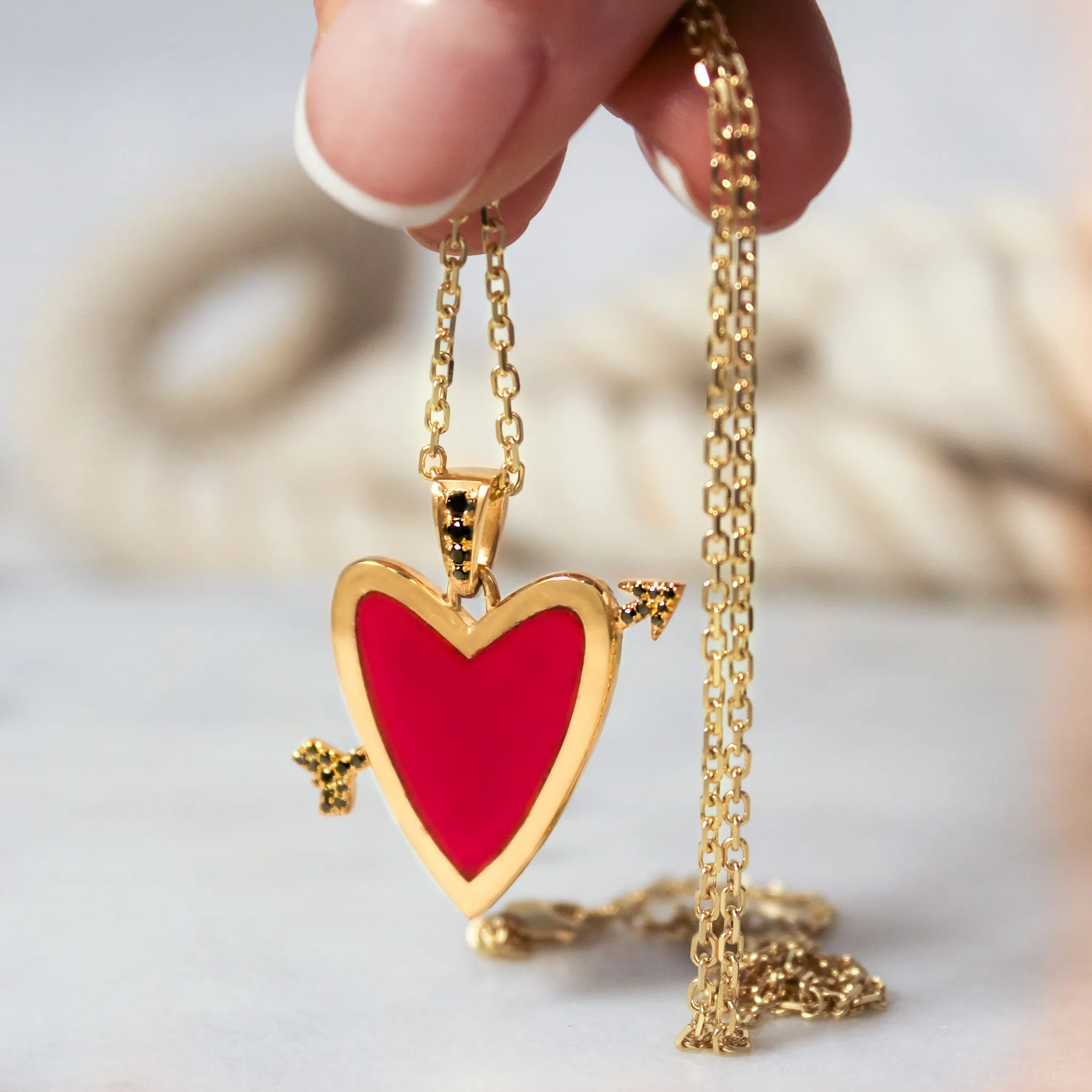 Cupids Heart necklace - Red