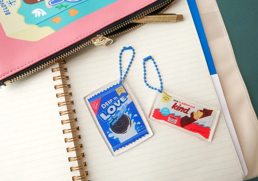 Deep in Love Biscuit {Acrylic Keychain}