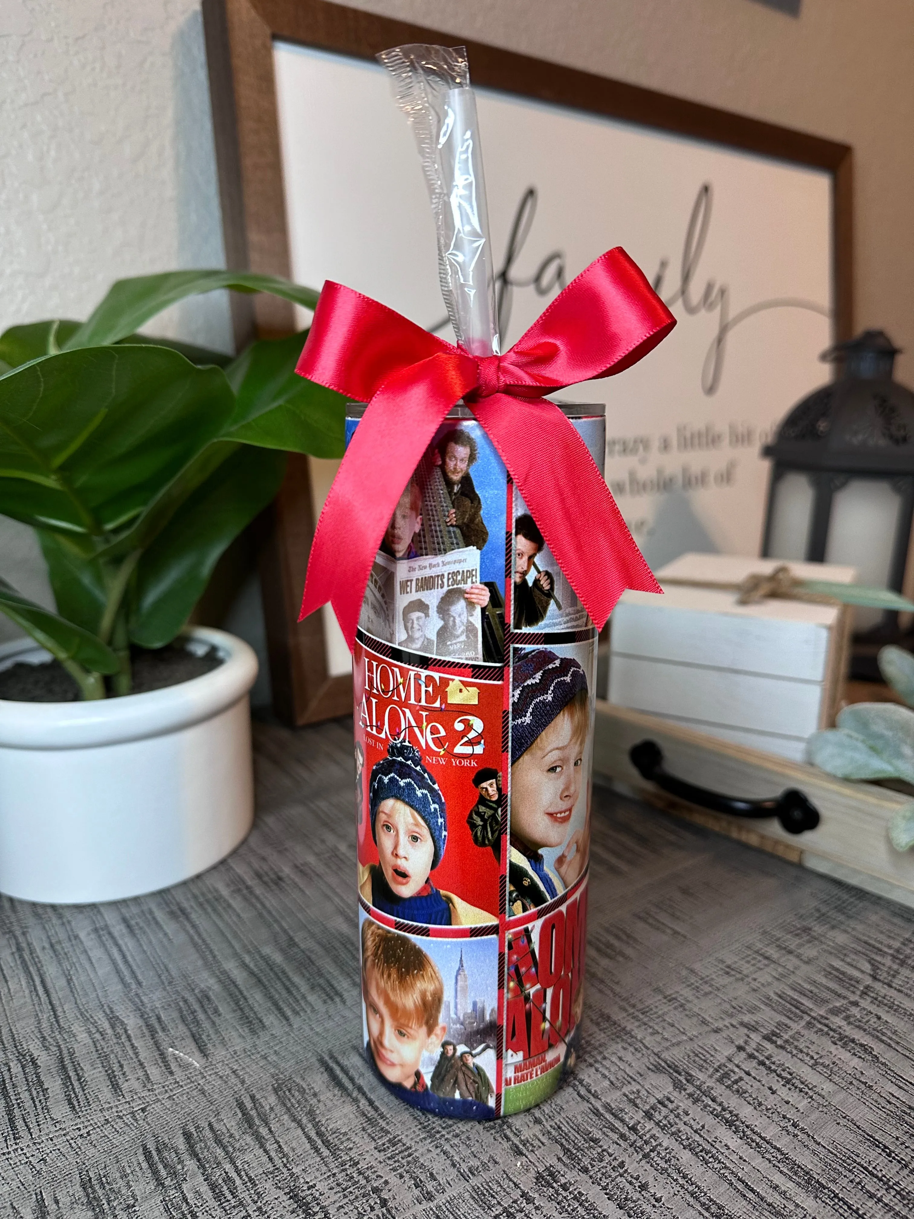 Home Alone Christmas Movie Shimmer Glitter Tumbler TUMBHOME20520