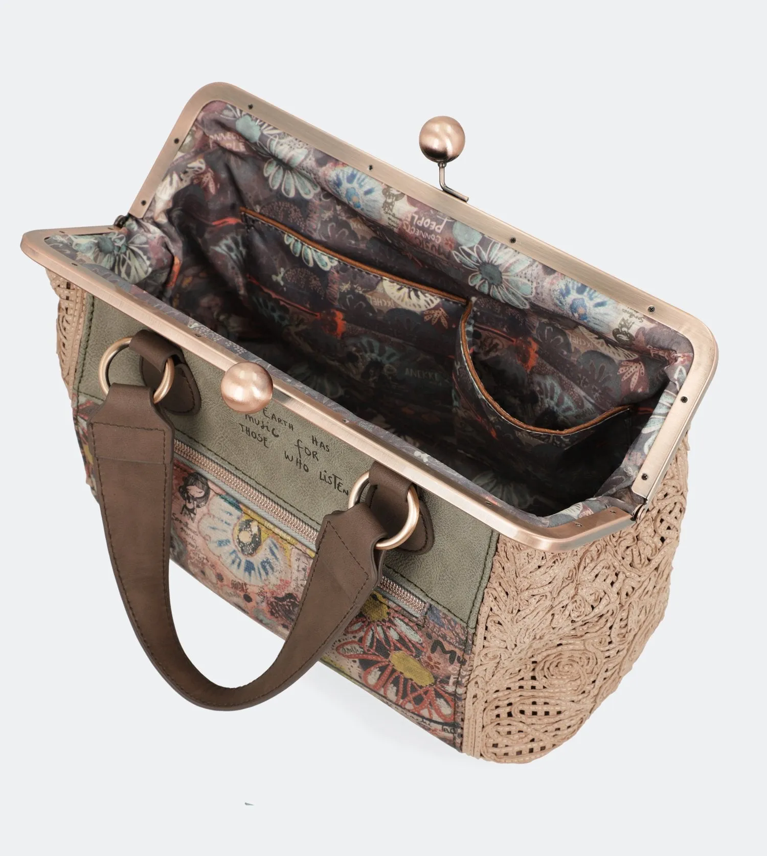 Ixchel Nozzle bag with two handles