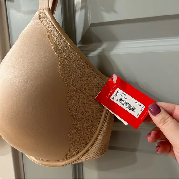 NWT Spanx Undie-Tectable Lightly Lined Full Coverage Bra