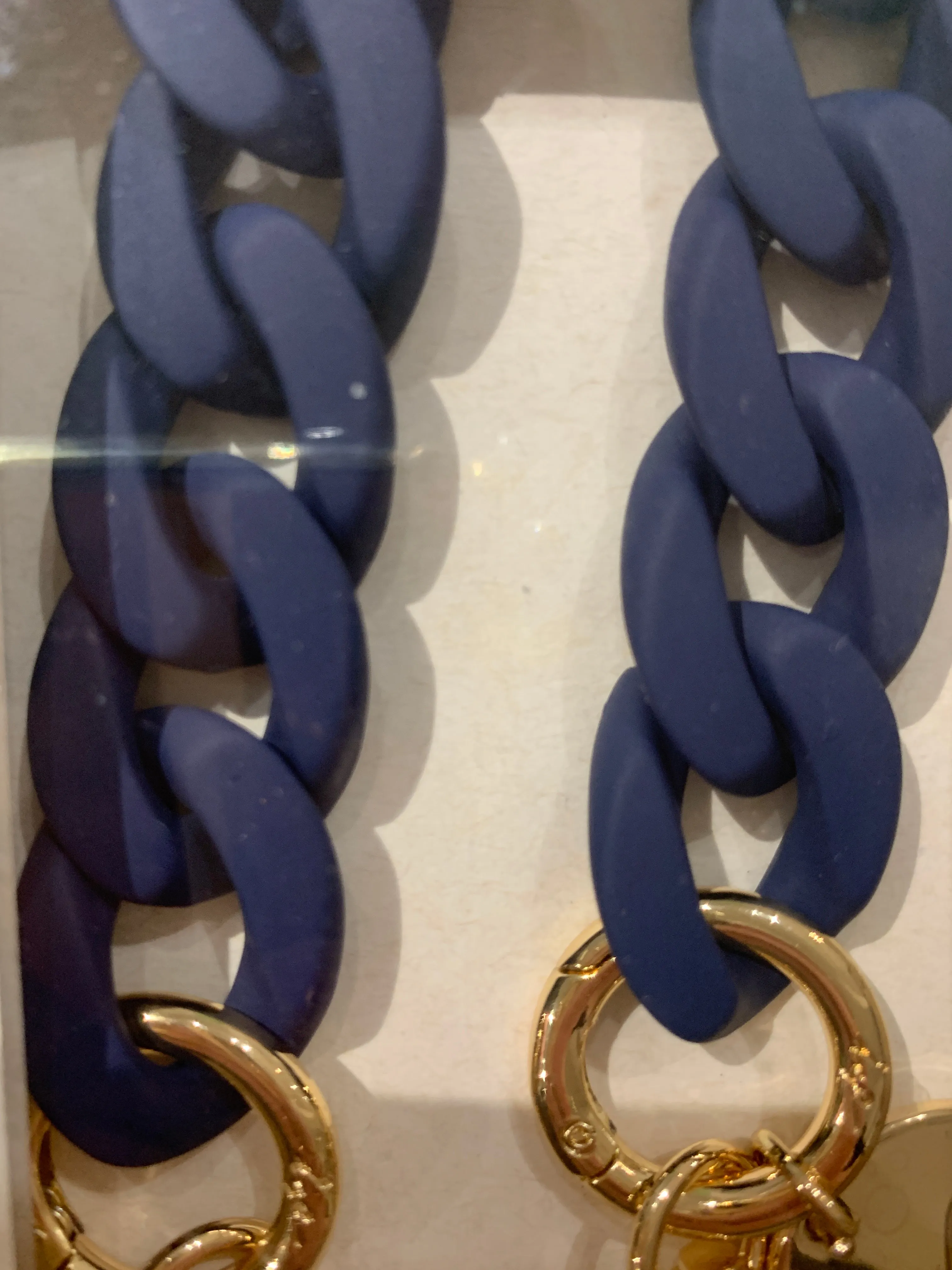 Sarah Cell Phone Chain (Navy)
