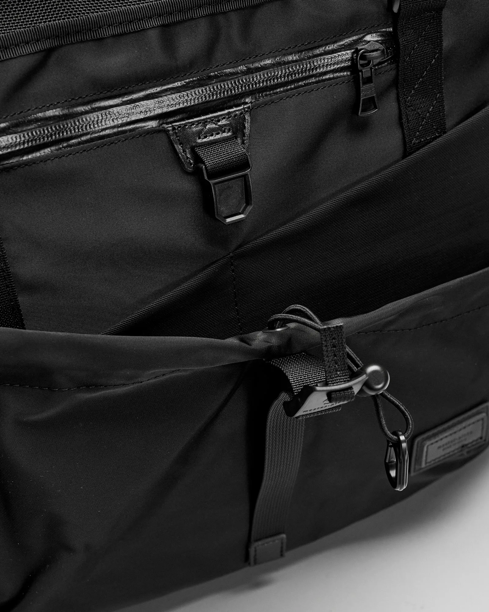 Scramble 2way Tote Bag in Black