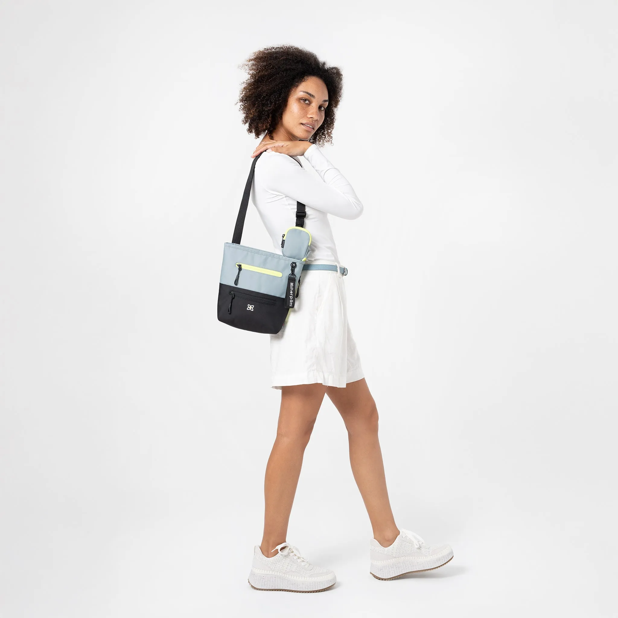 Sherpani Sadie Crossbody st lucia