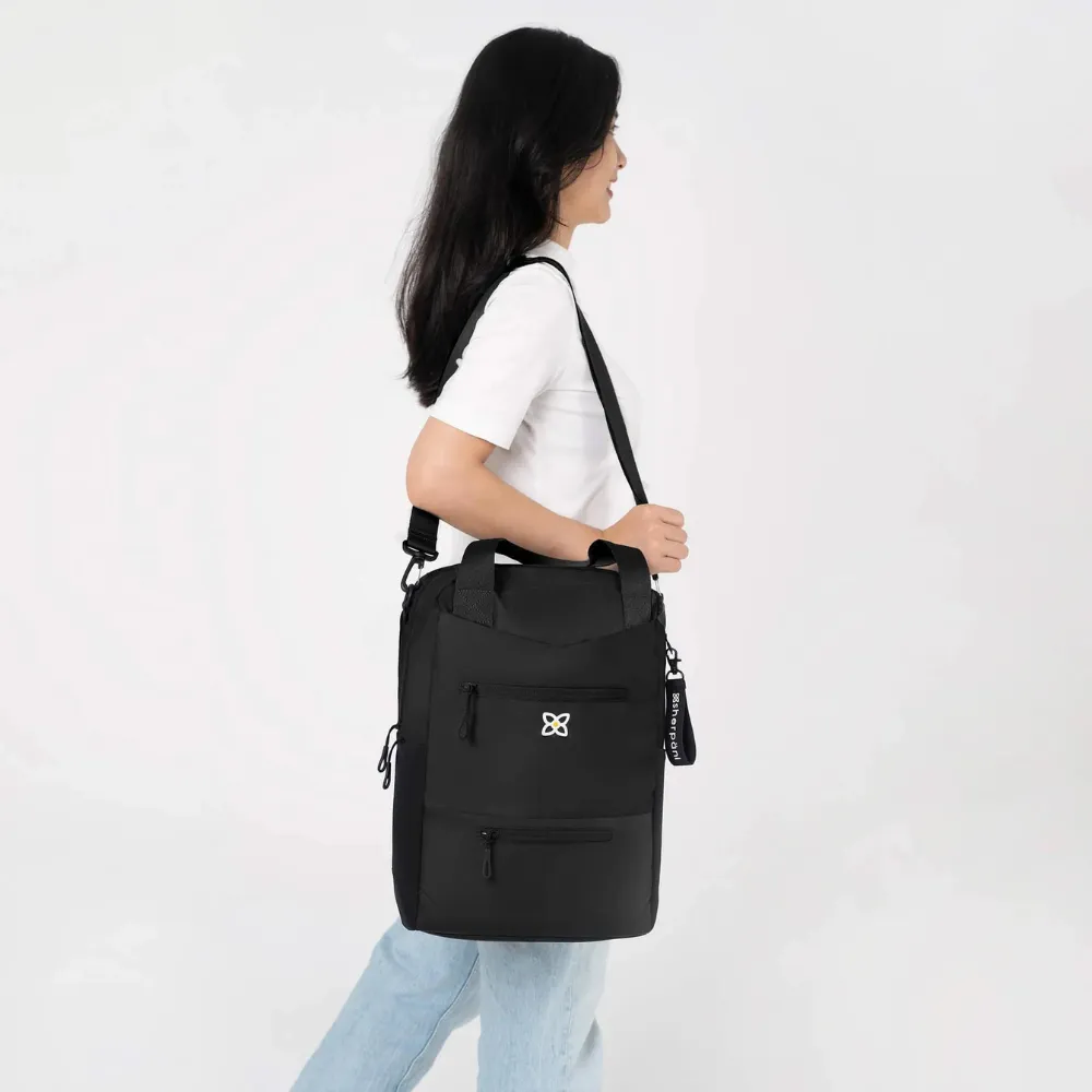 Sherpäni Camden Raven Backpack (Women's)