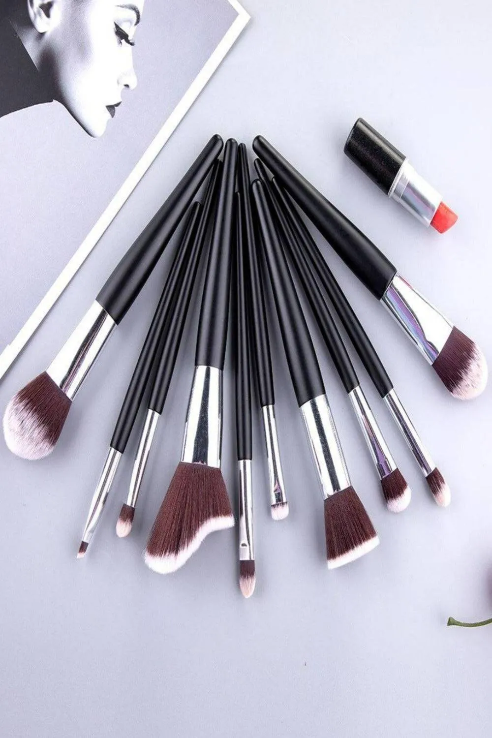 Soft Professional Makeup Brush Set With Bag - 10pcs Brushes