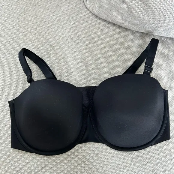 SPANX NEW  Up For Anything Strapless Bra 30022R