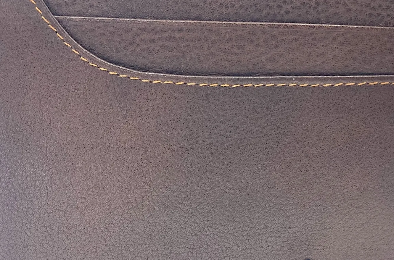 VIP - RFID Maximum Card & Coin, Men's Bifold Wallet With Elastic Loop Lock, Inside Zip # 1244 EL.Loop