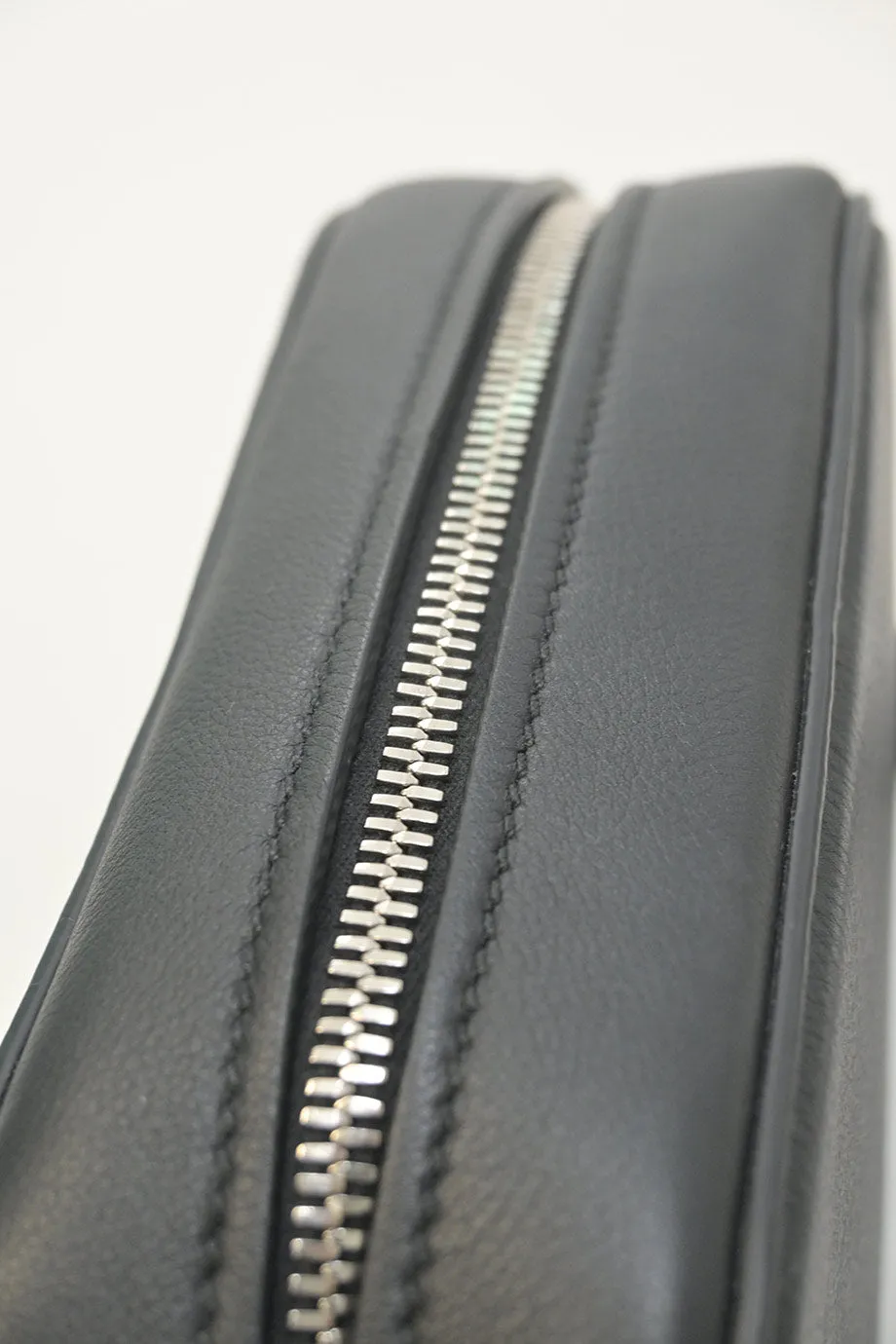 [WB6484] Salvatore Ferragamo | Cross-Body Bag