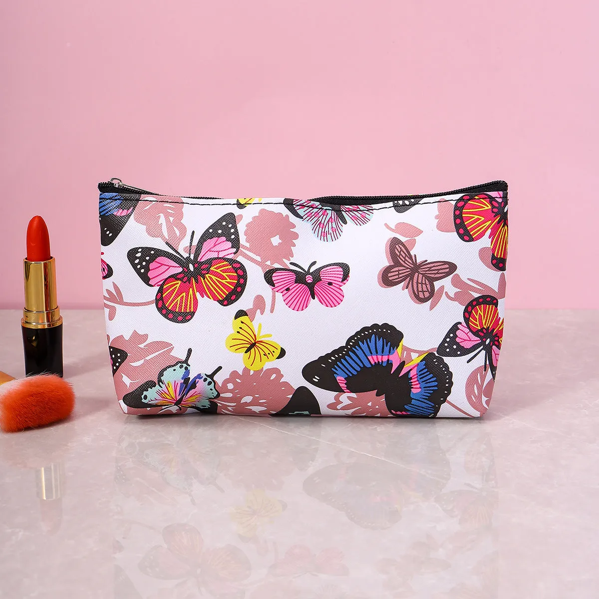 Women's Korean Leisure Letter Jacquard Horizontal Hand-held Cosmetic Bags