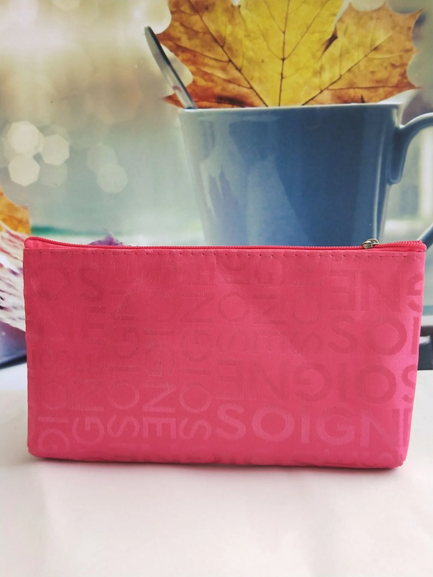 Women's Korean Leisure Letter Jacquard Horizontal Hand-held Cosmetic Bags