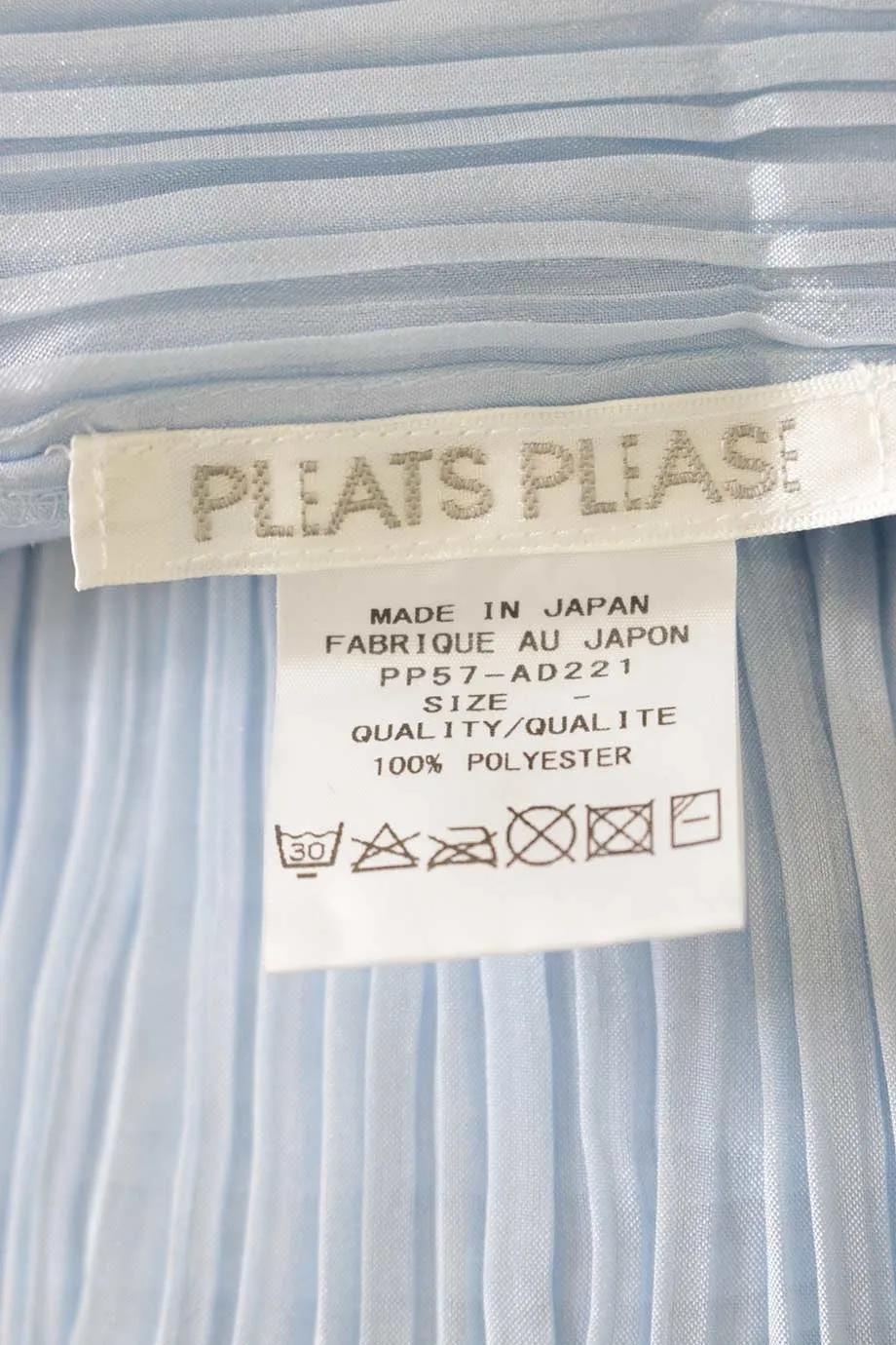 [WW21380] Pleats Please Issey Miyake | Cape